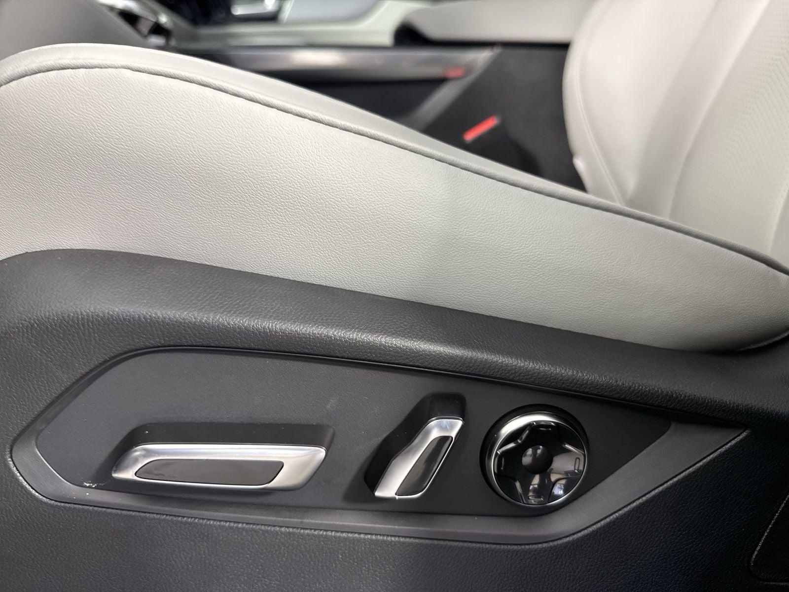 2026 Acura MDX SH-AWD with Technology Package