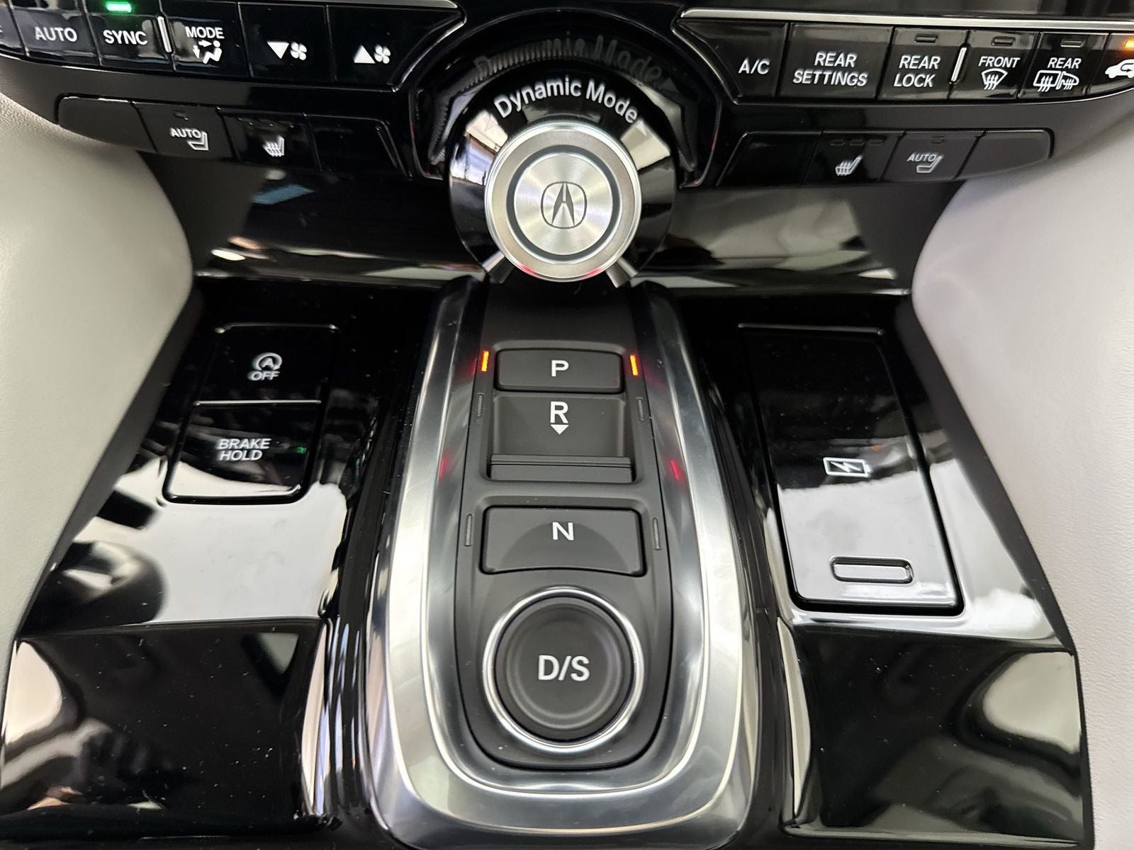 2026 Acura MDX w/Technology Package