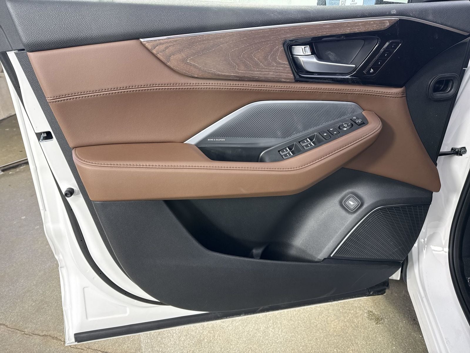 2026 Acura MDX SH-AWD with Advance Package