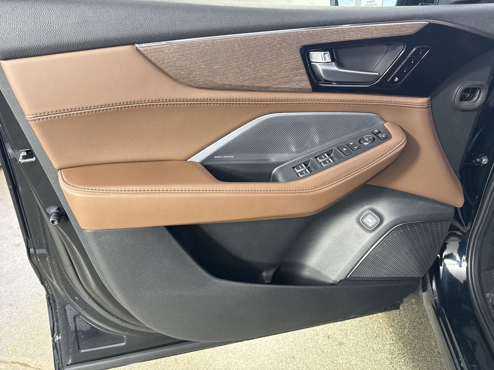 2026 Acura MDX SH-AWD with Advance Package