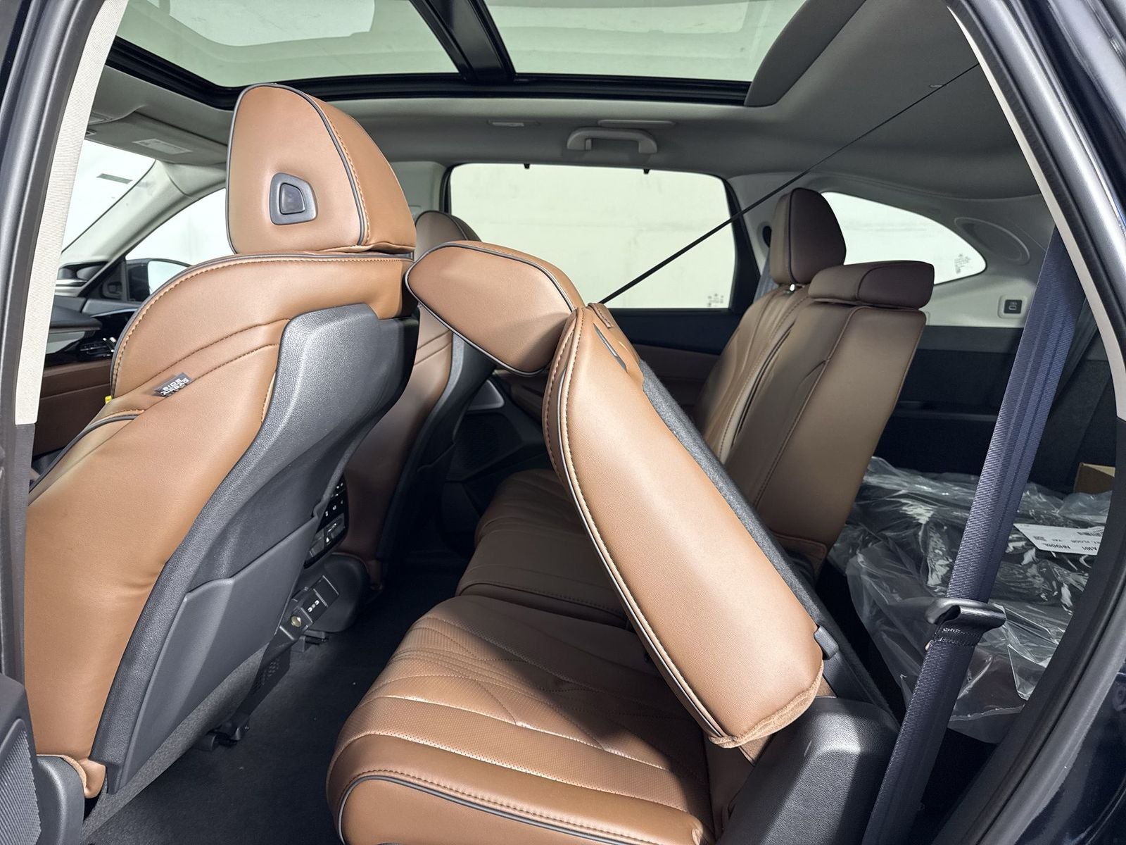 2026 Acura MDX SH-AWD with Advance Package