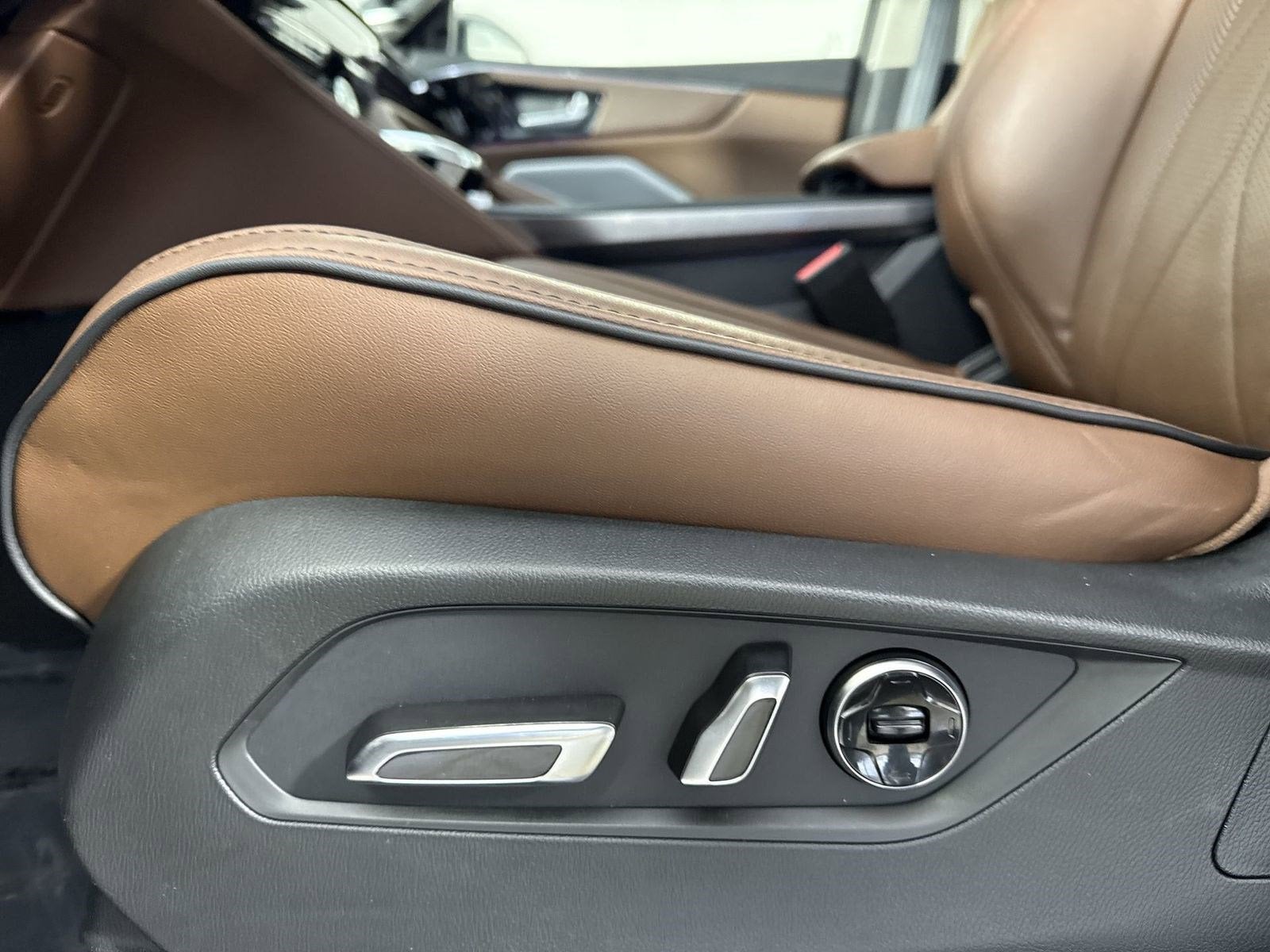 2026 Acura MDX SH-AWD with Advance Package