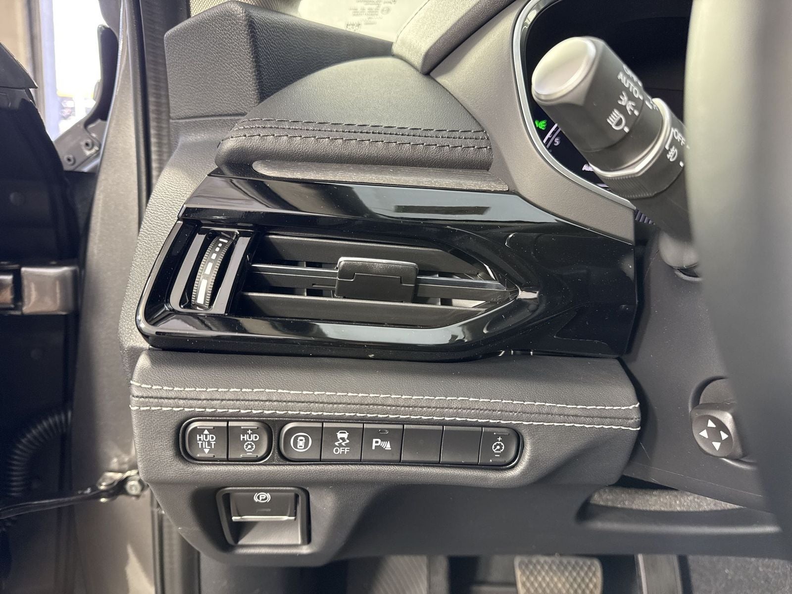 2026 Acura MDX SH-AWD with Advance Package