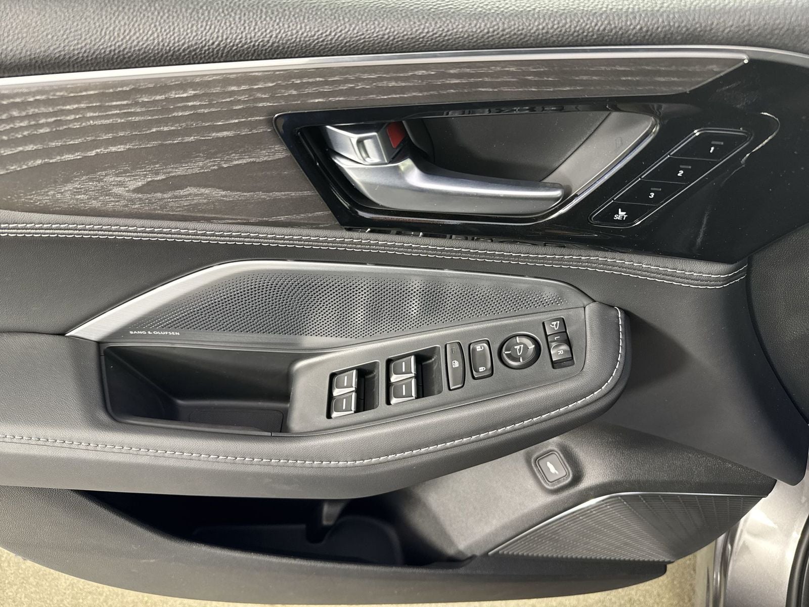 2026 Acura MDX SH-AWD with Advance Package