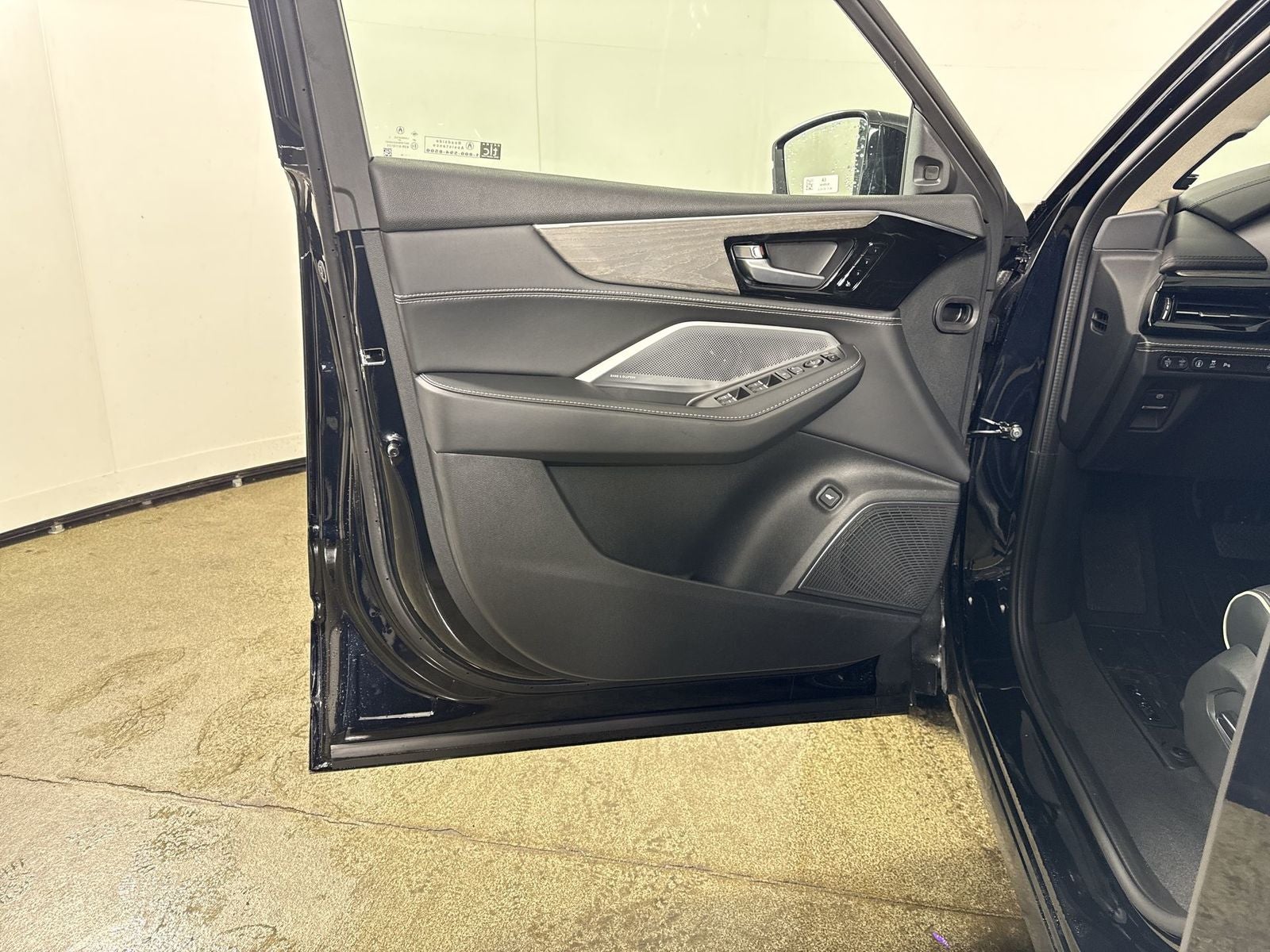 2026 Acura MDX SH-AWD with Advance Package