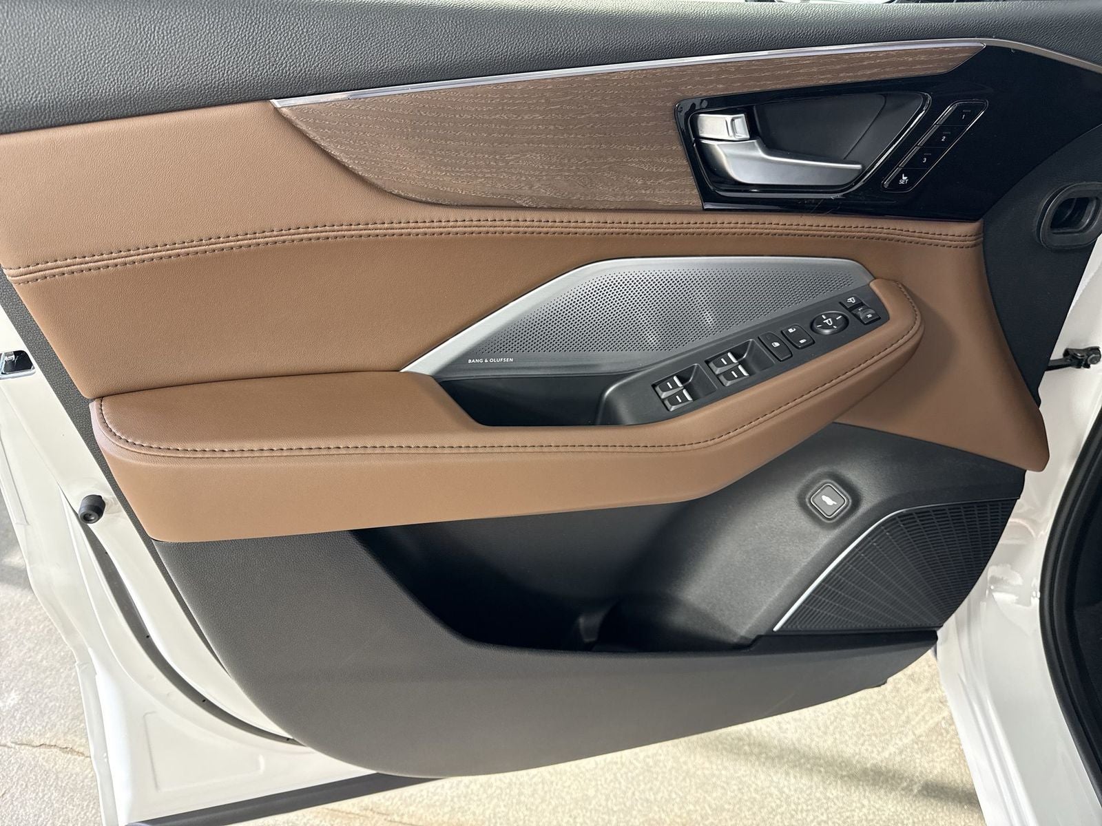 2026 Acura MDX SH-AWD with Advance Package