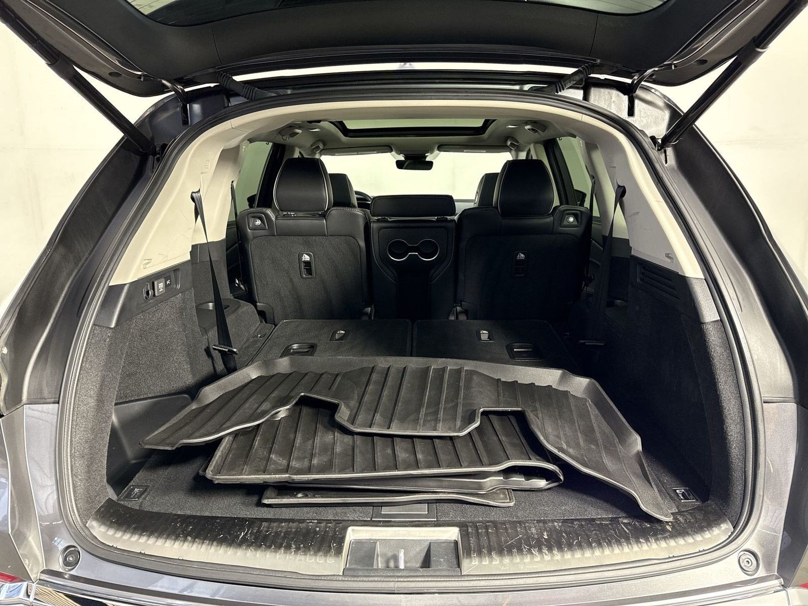 2024 Acura MDX SH-AWD ADVANCE