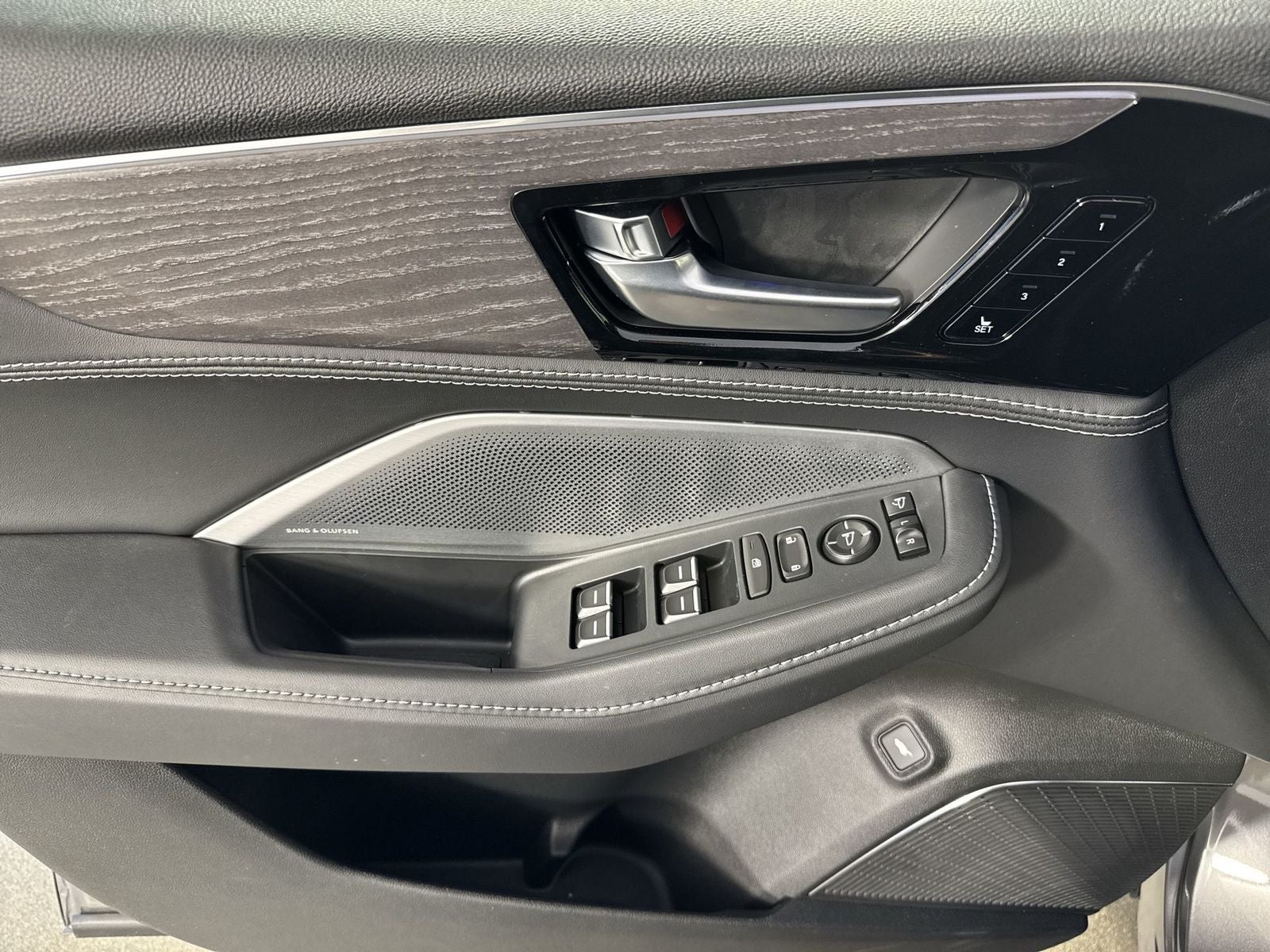 2026 Acura MDX SH-AWD with Advance Package