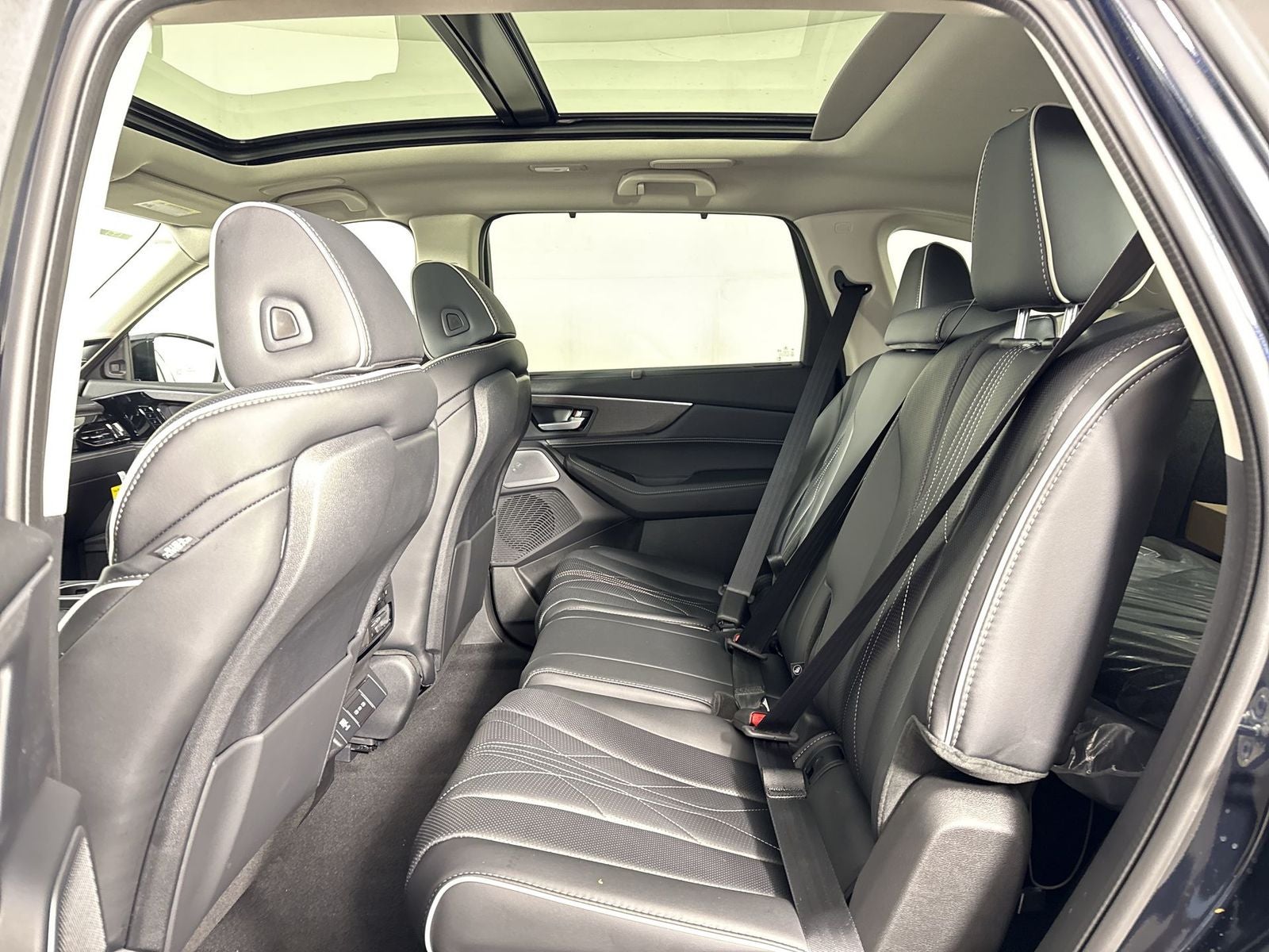 2026 Acura MDX SH-AWD with Advance Package