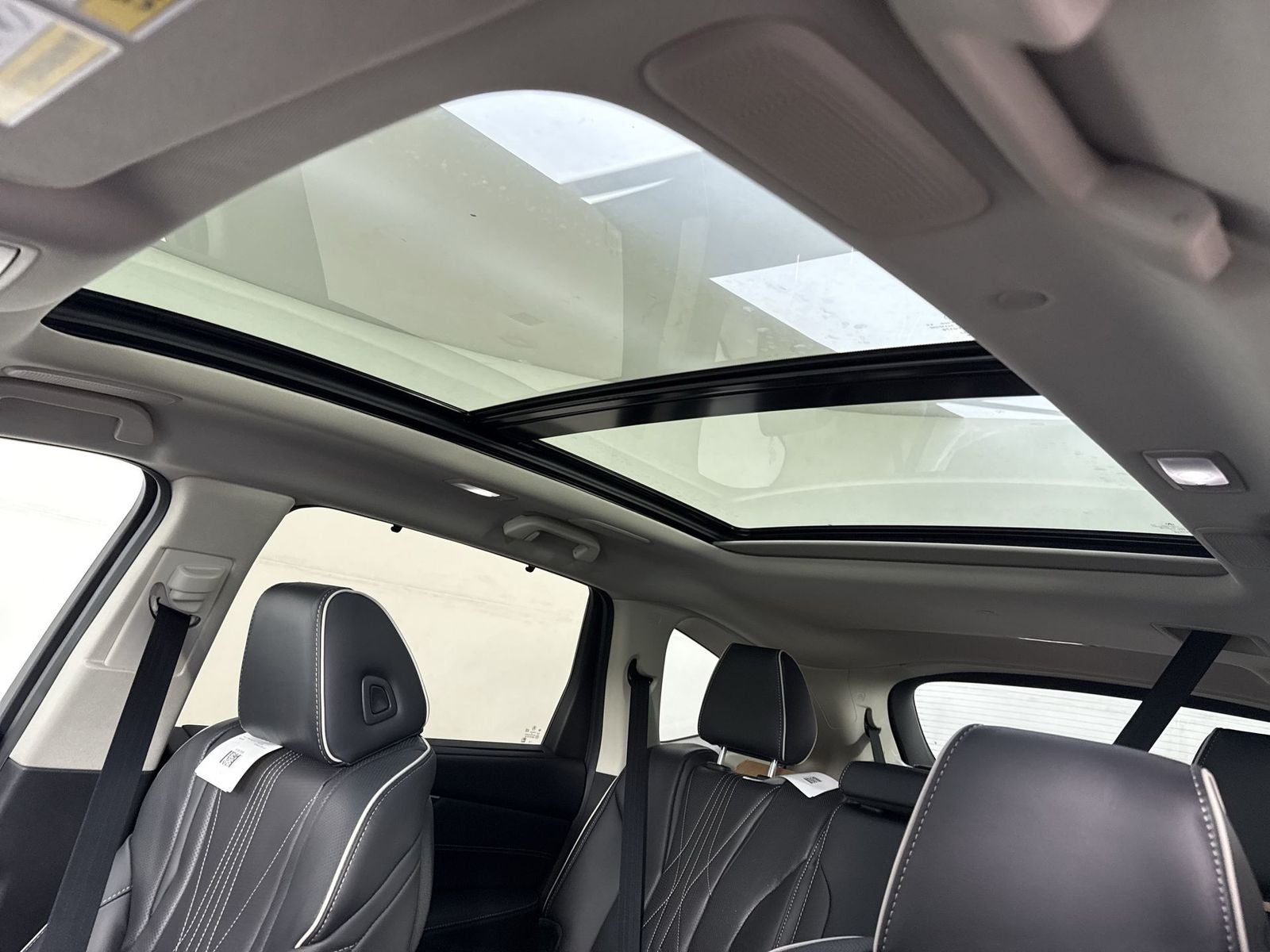 2026 Acura MDX SH-AWD with Advance Package