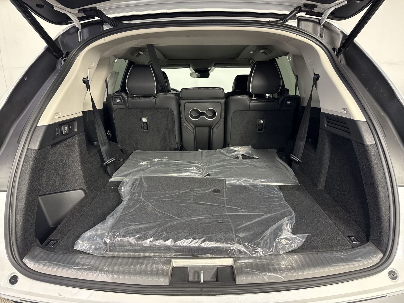 2026 Acura MDX SH-AWD with Advance Package