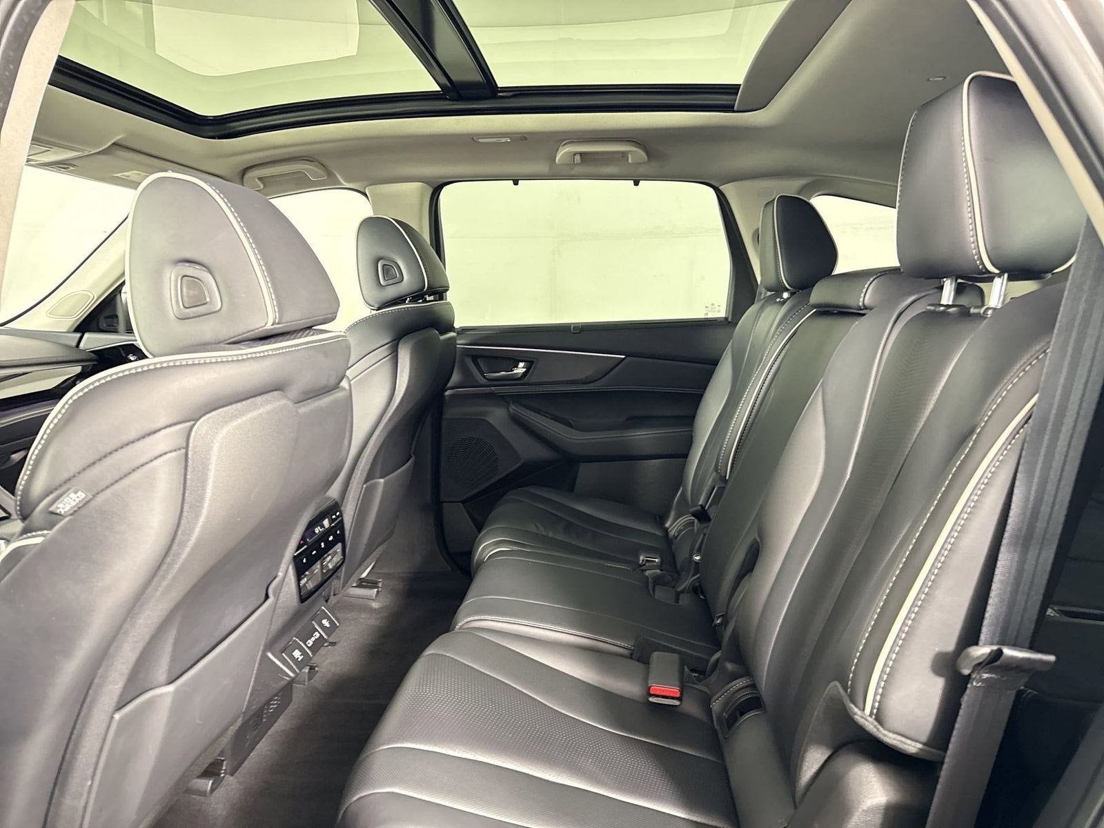 2024 Acura MDX SH-AWD ADVANCE