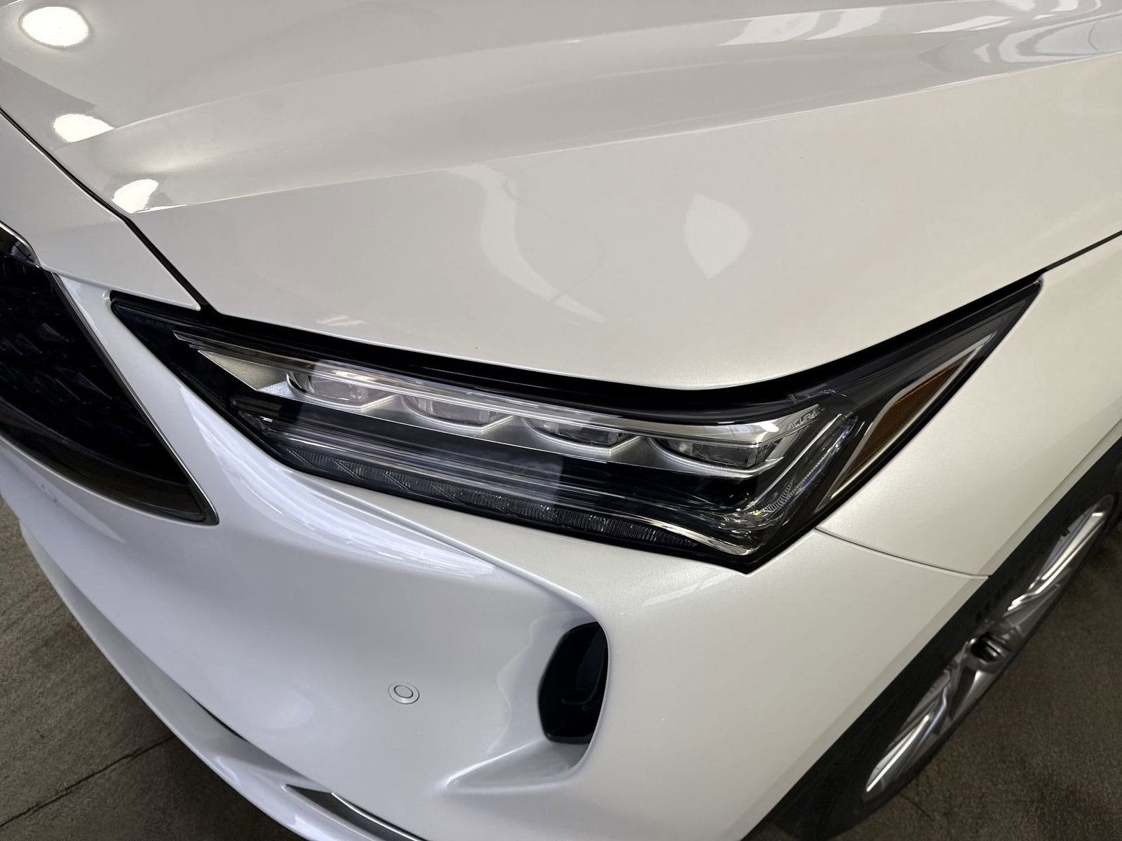 2024 Acura MDX SH-AWD ADVANCE