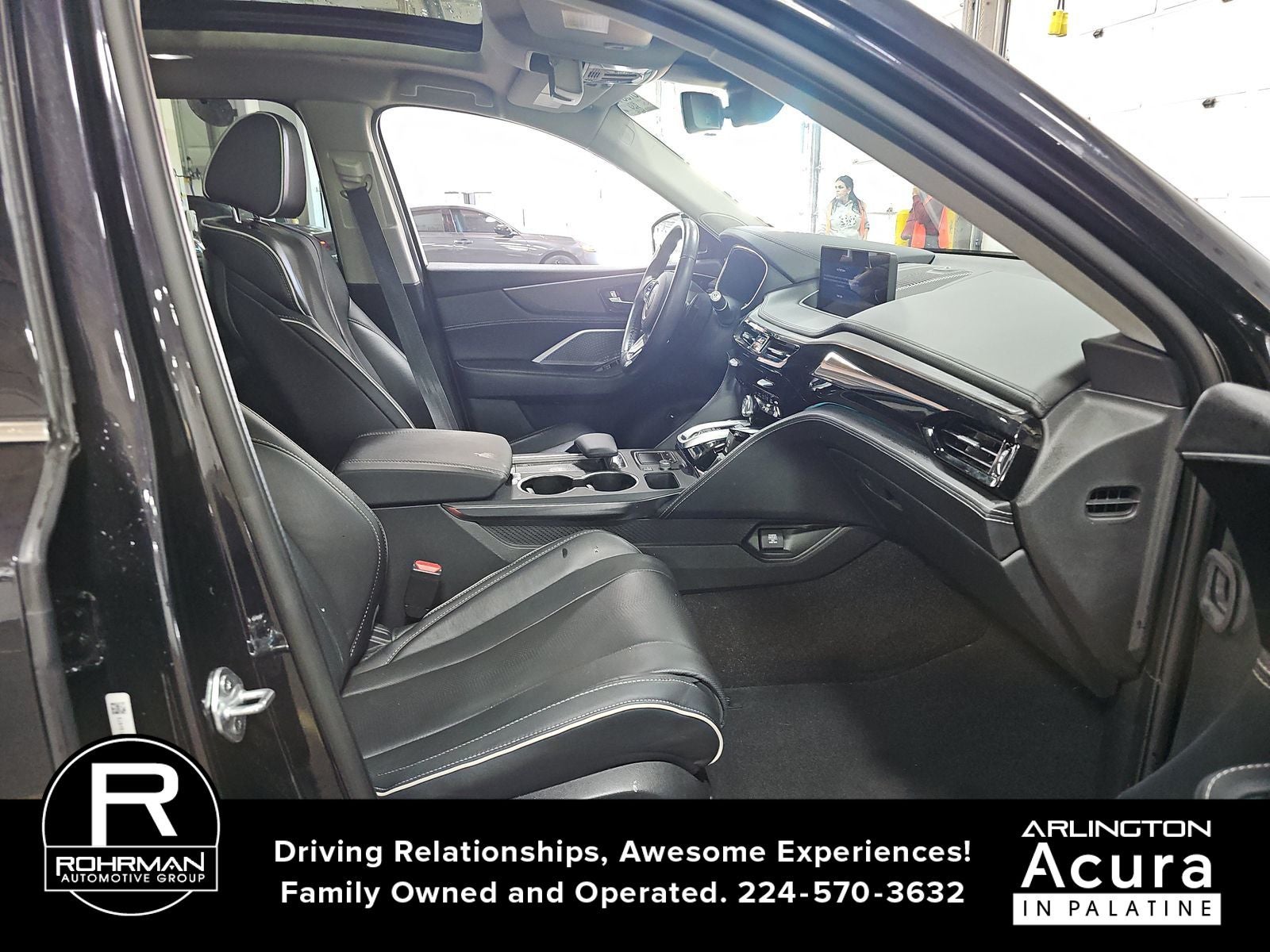 2022 Acura MDX w/Advance Package