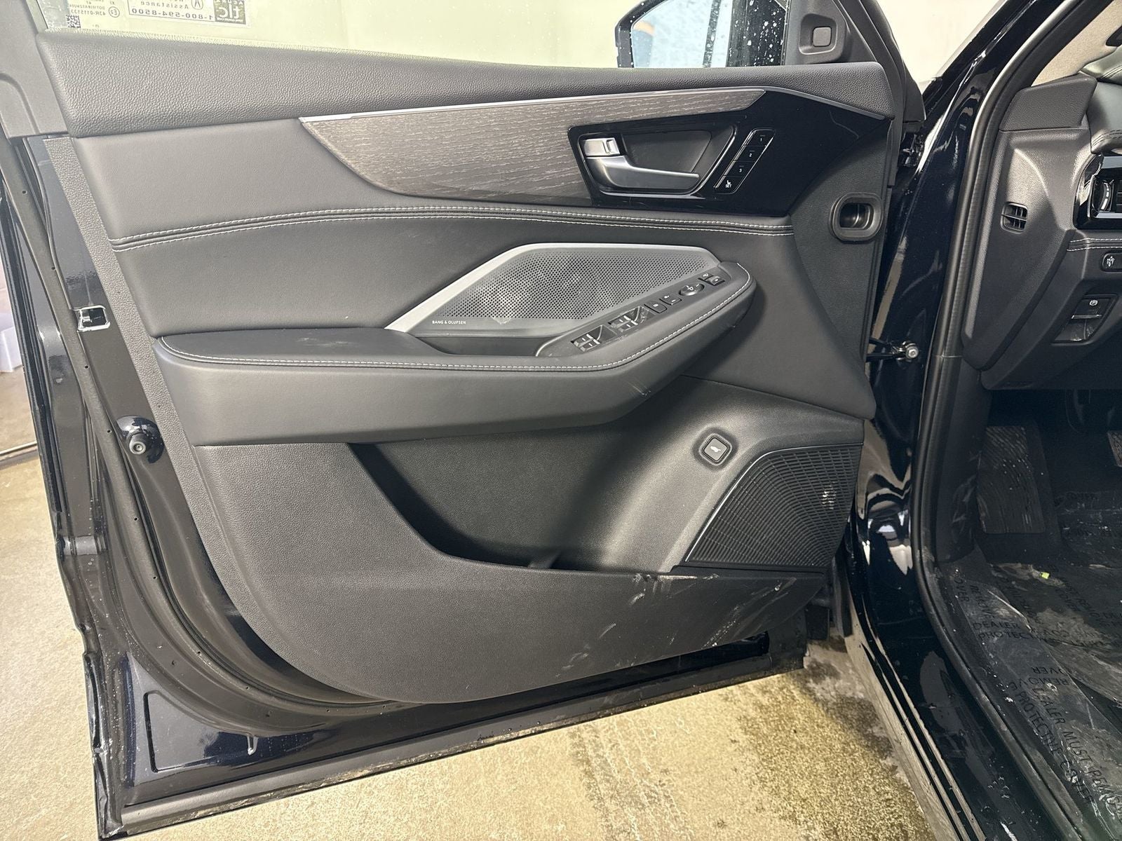 2026 Acura MDX SH-AWD with Advance Package