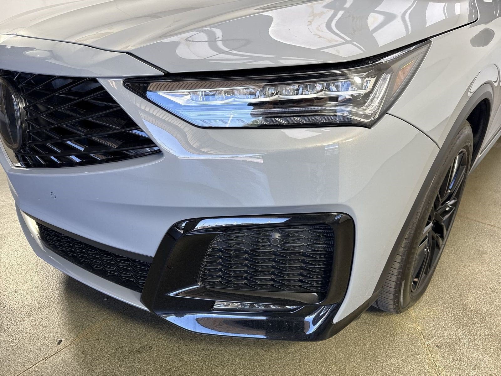 2025 Acura MDX SH-AWD A-SPEC ADV