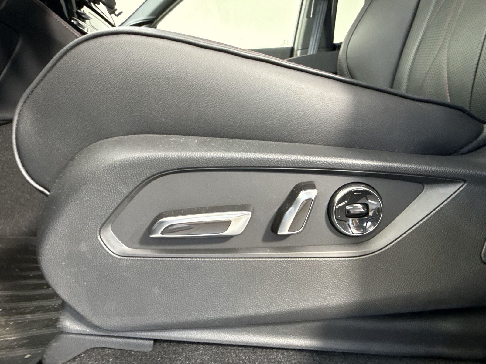 2026 Acura MDX SH-AWD A-Spec with Advance Package