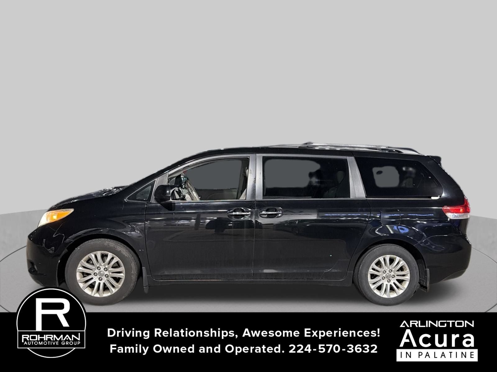 2011 Toyota Sienna XLE AAS
