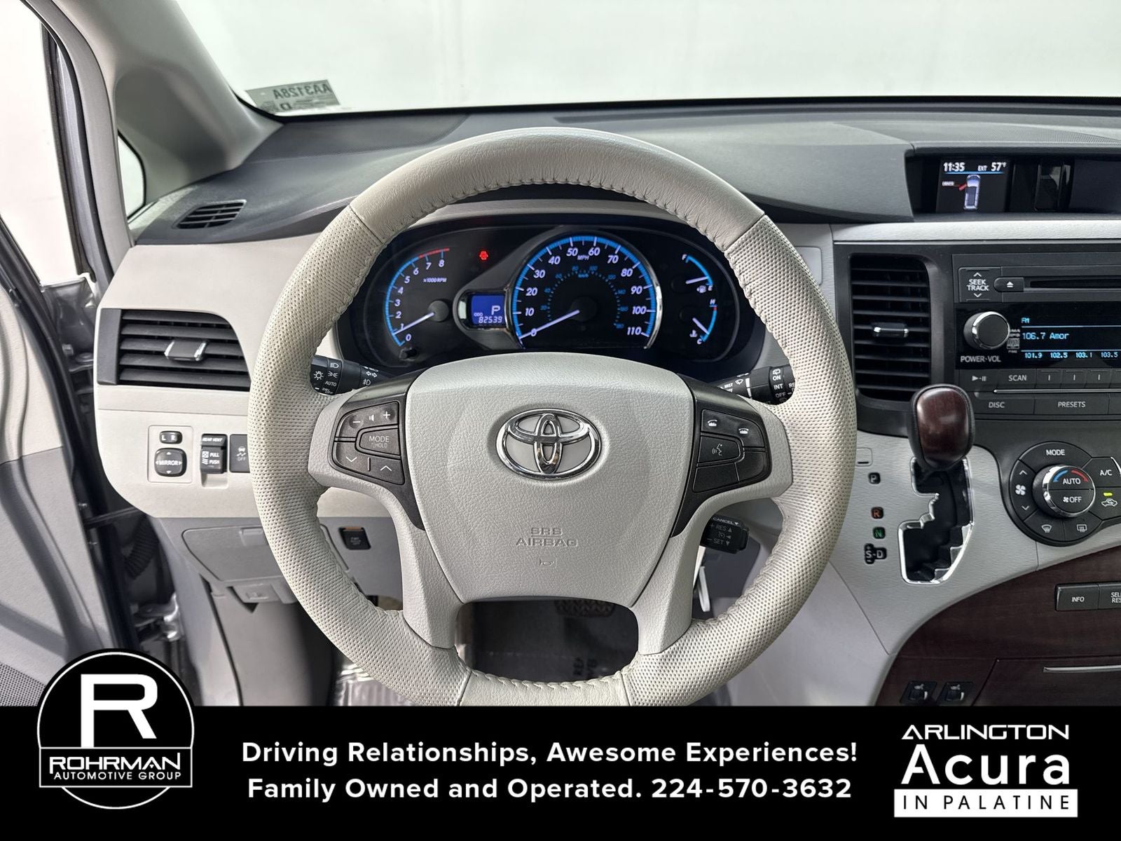 2014 Toyota Sienna XLE
