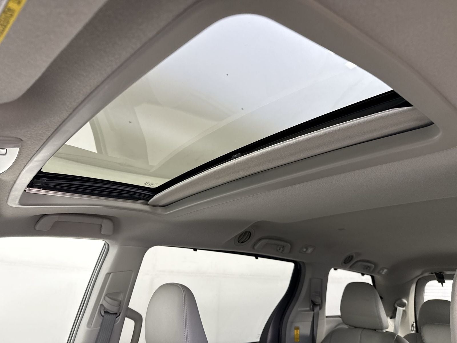2014 Toyota Sienna XLE