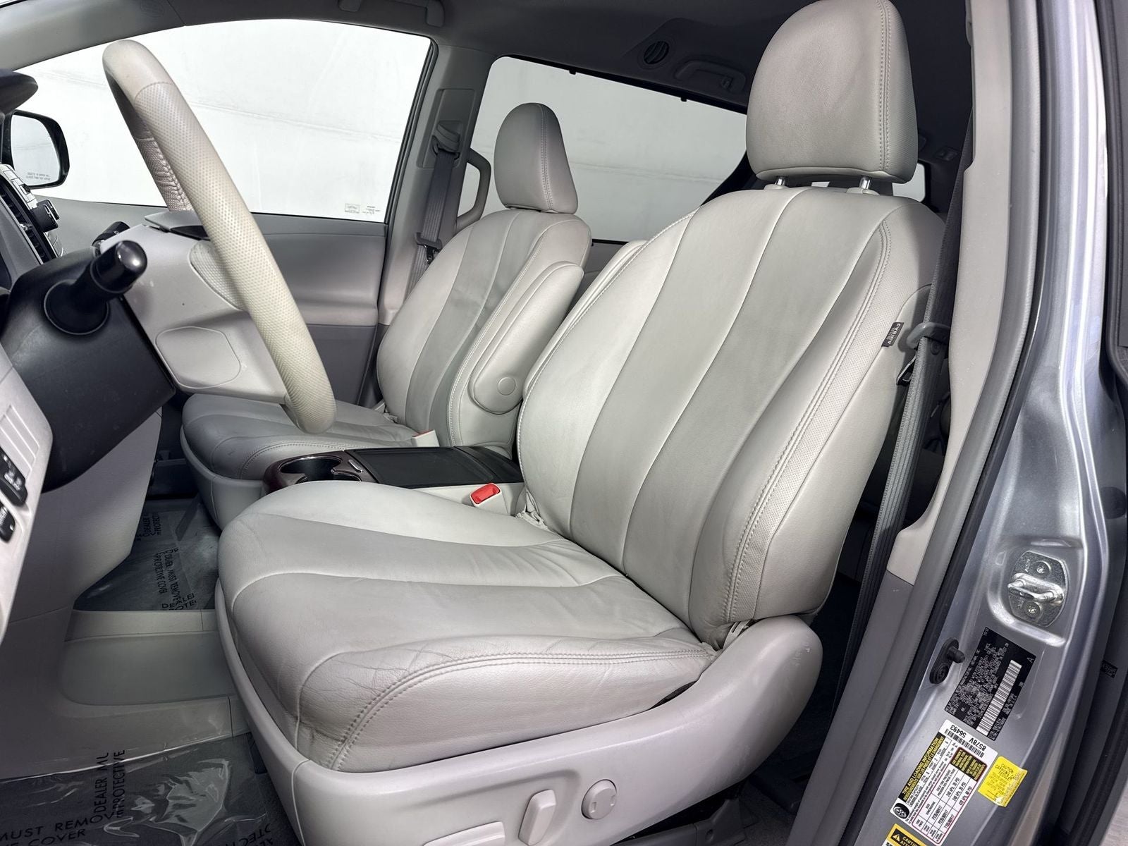 2014 Toyota Sienna XLE