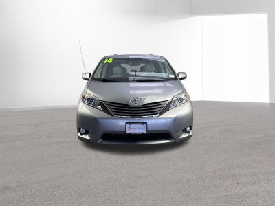 2014 Toyota Sienna XLE