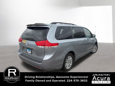 2014 Toyota Sienna XLE