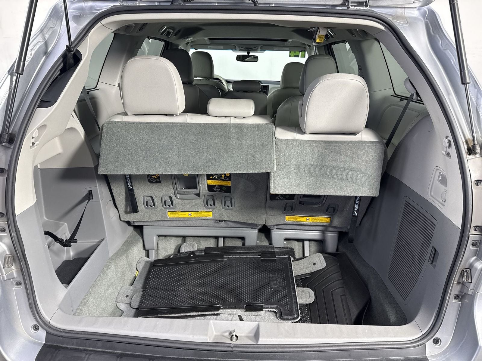 2014 Toyota Sienna XLE