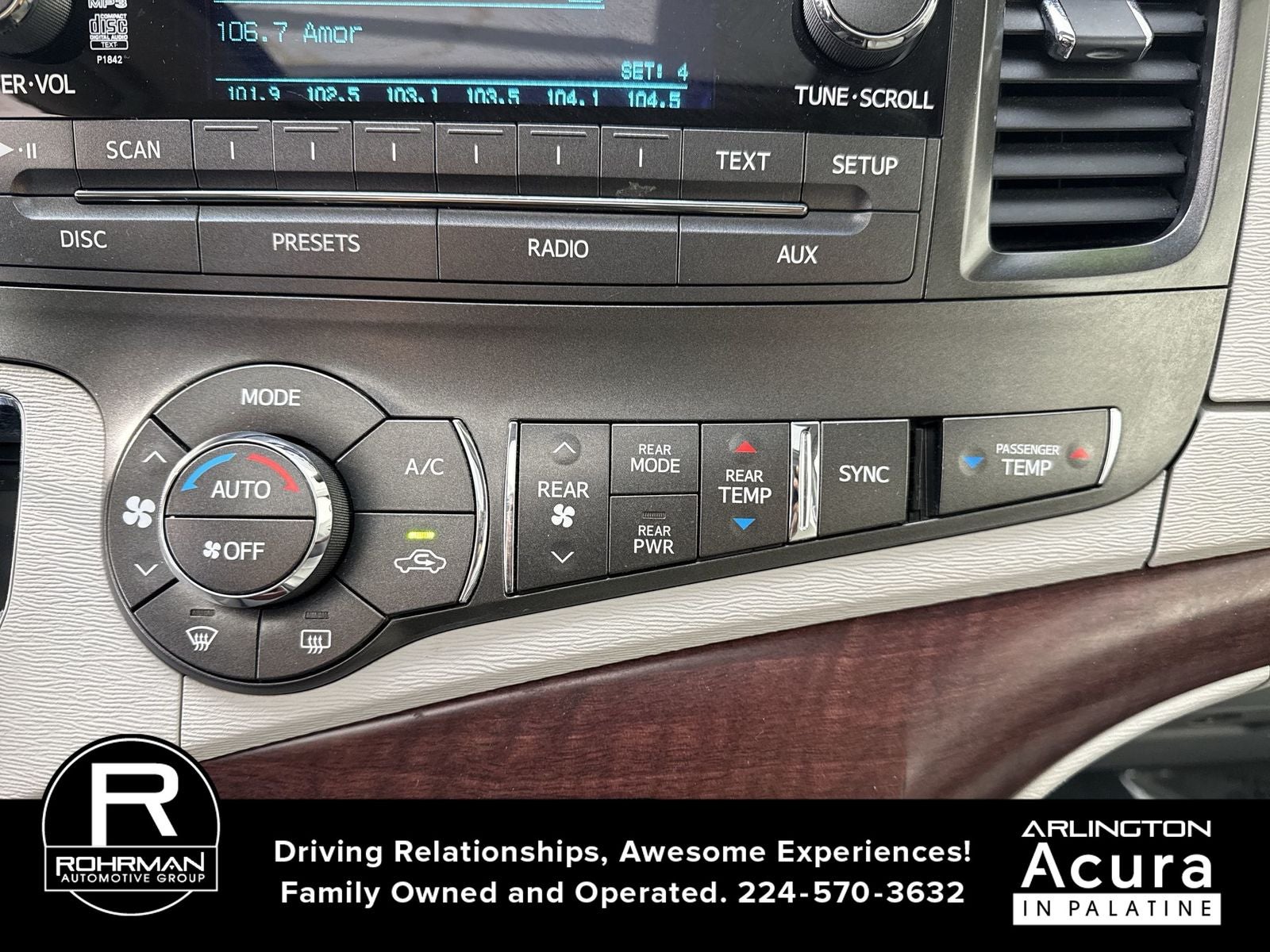 2014 Toyota Sienna XLE