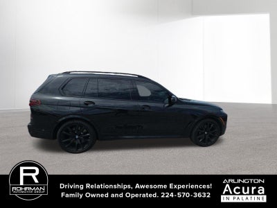 2025 BMW X7 Base