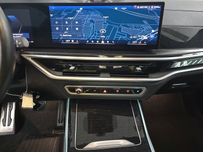 2024 BMW X7 M60i