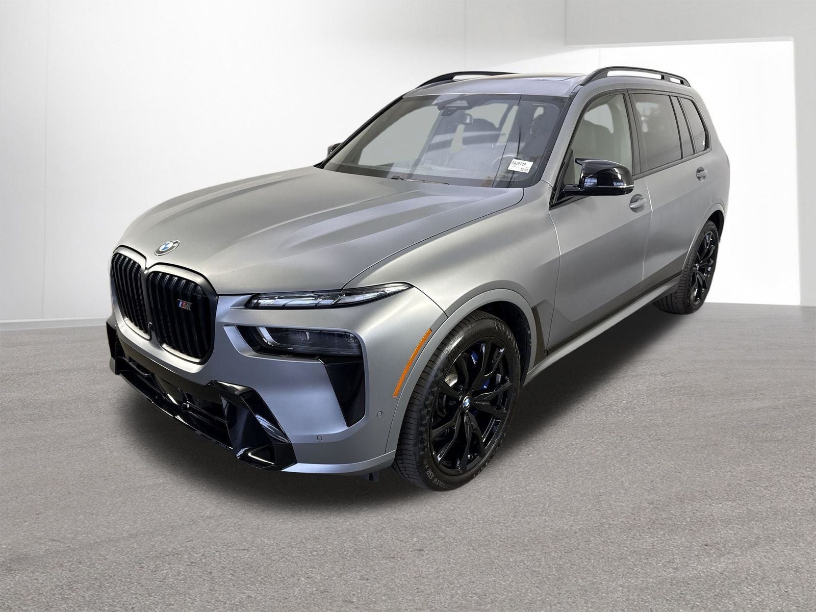 2024 BMW X7 M60i