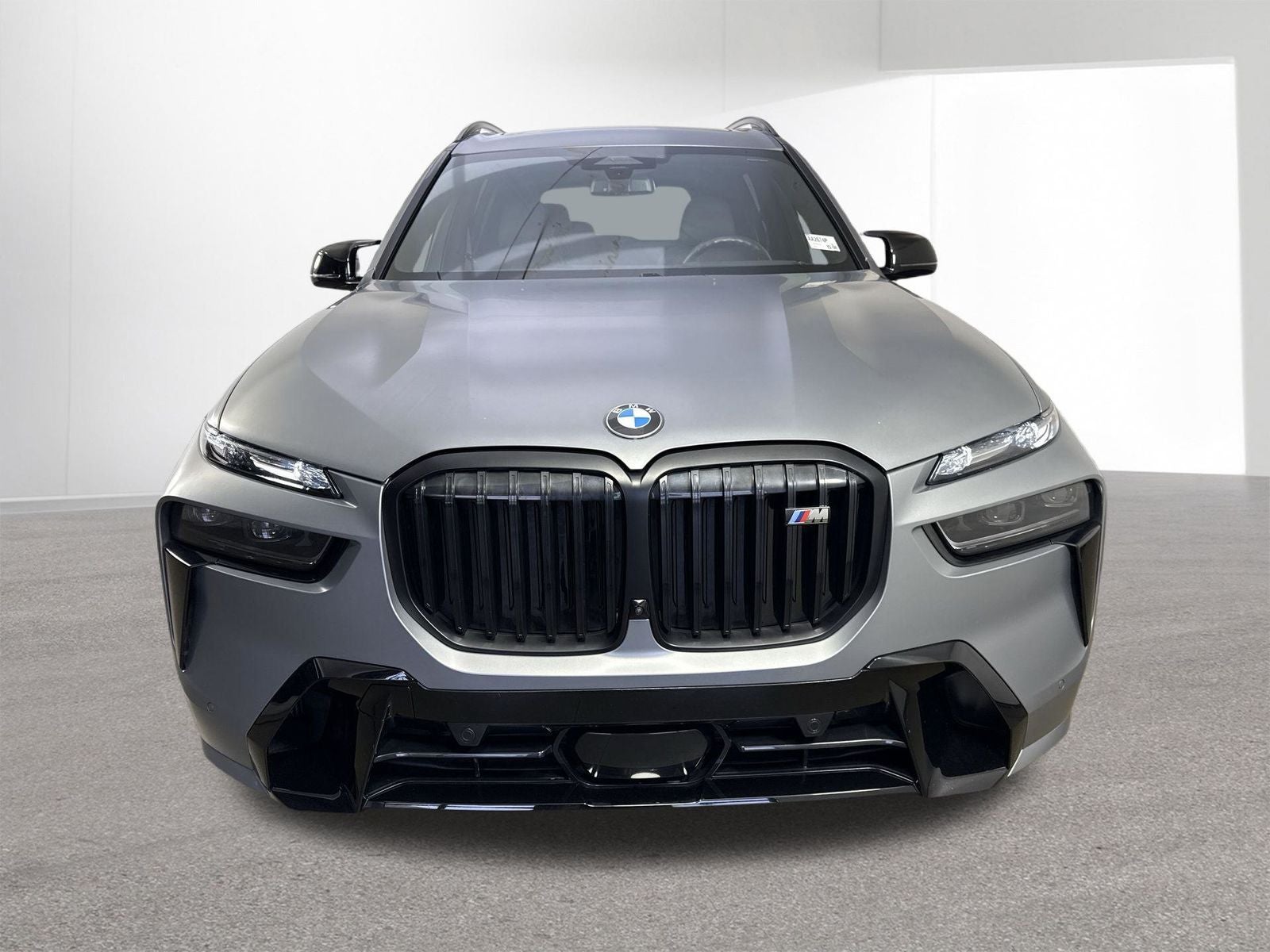 2024 BMW X7 M60i