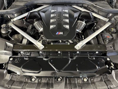 2024 BMW X7 M60i