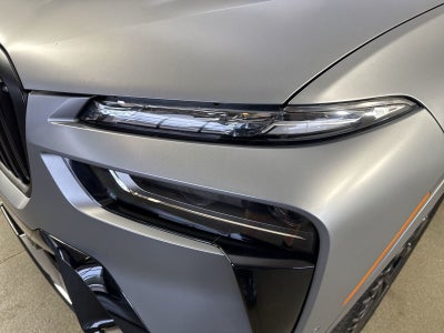 2024 BMW X7 M60i