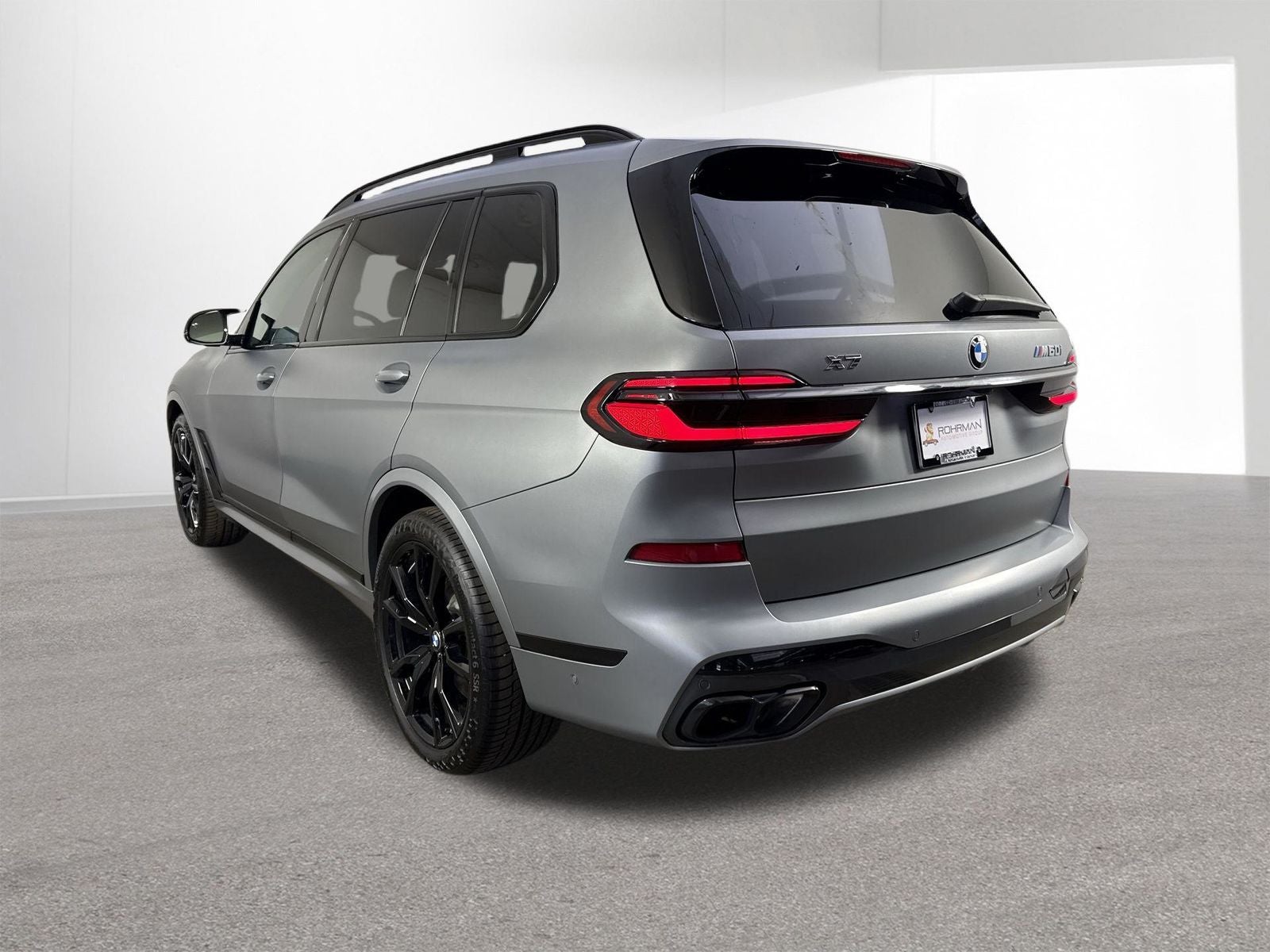 2024 BMW X7 M60i