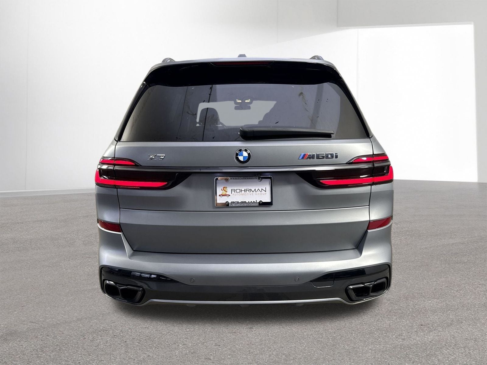 2024 BMW X7 M60i