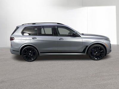 2024 BMW X7 M60i