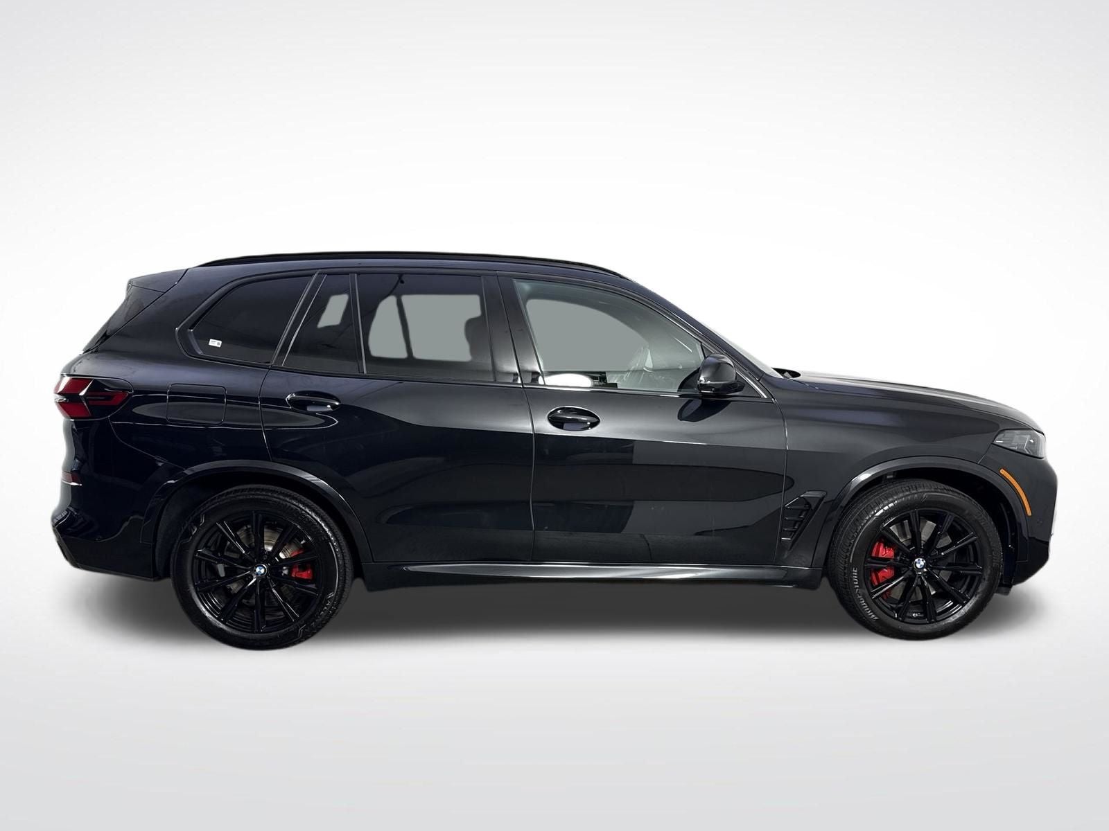 2025 BMW X5 M60i