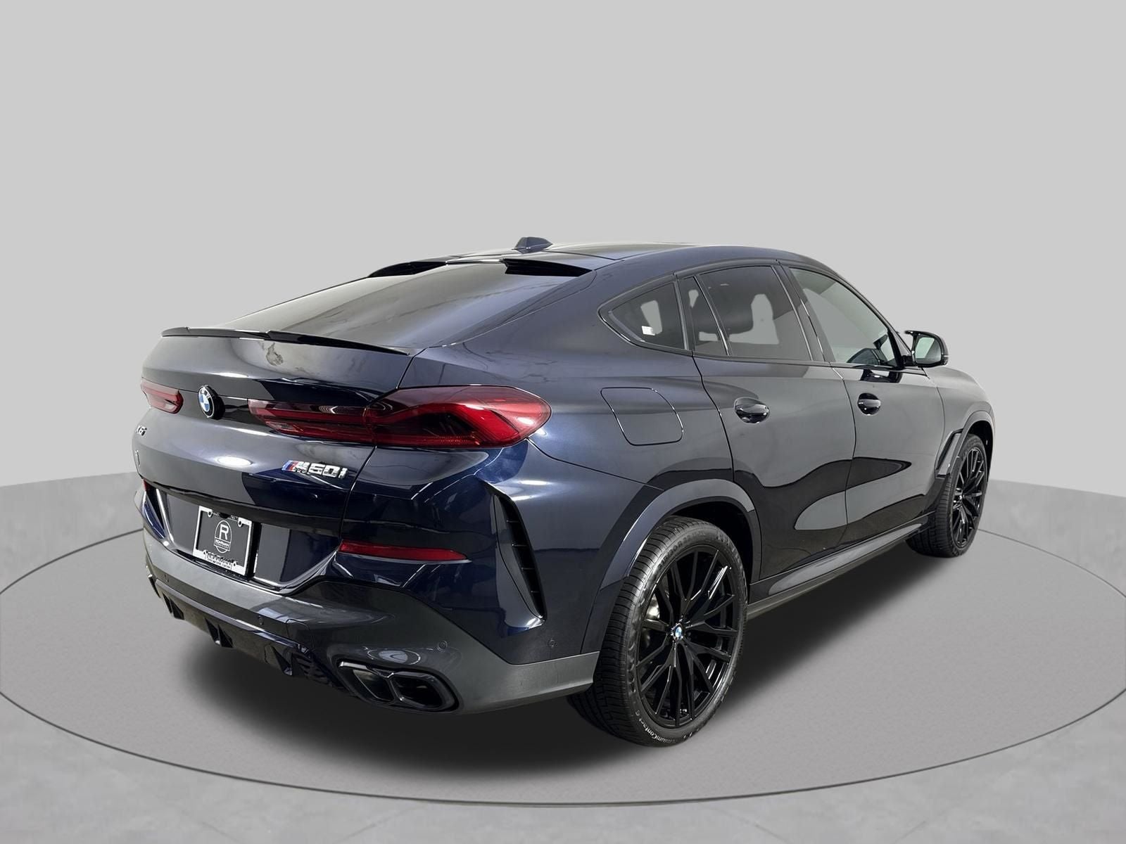 2024 BMW X6 M60i