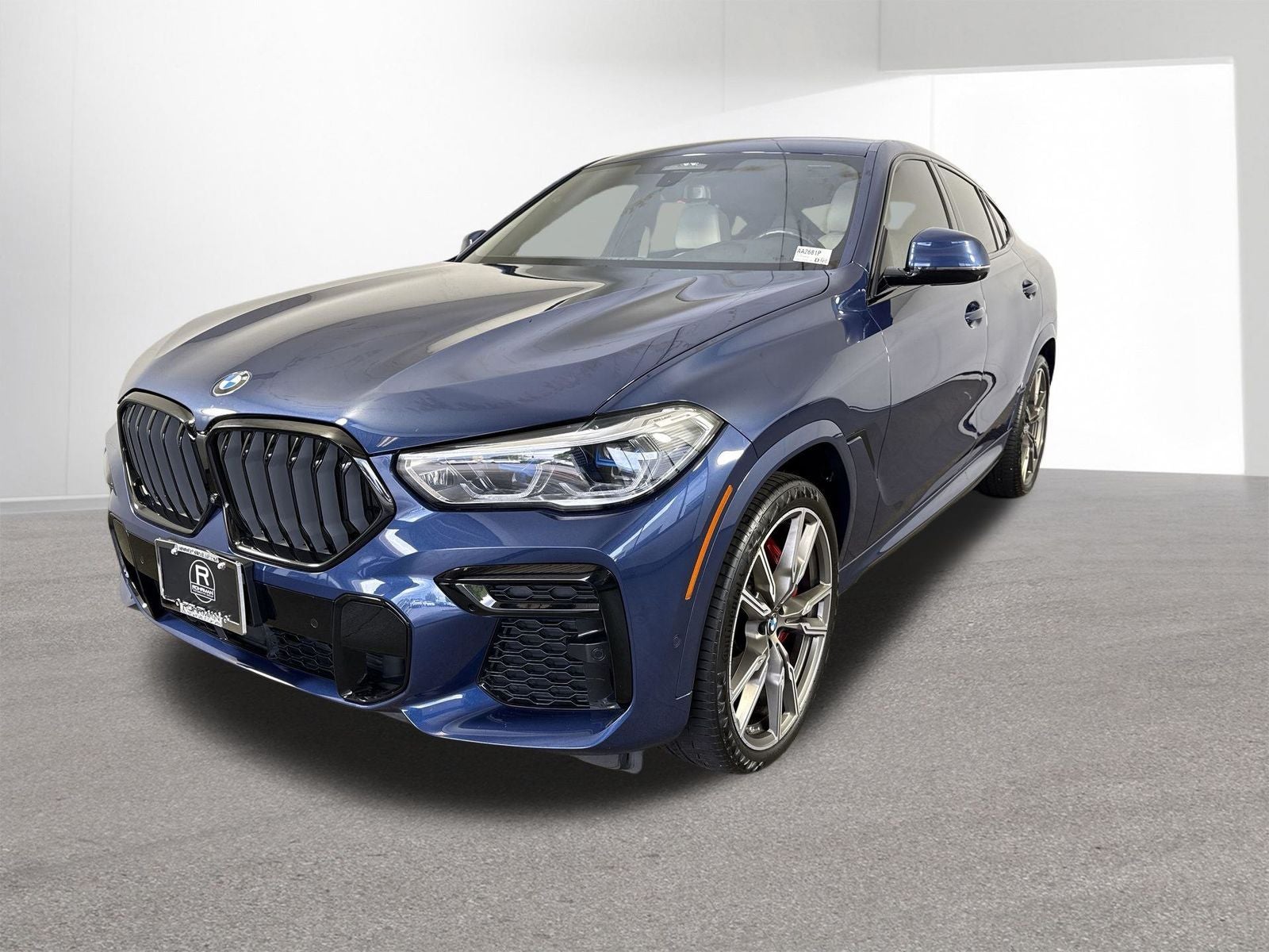 2023 BMW X6 M50i