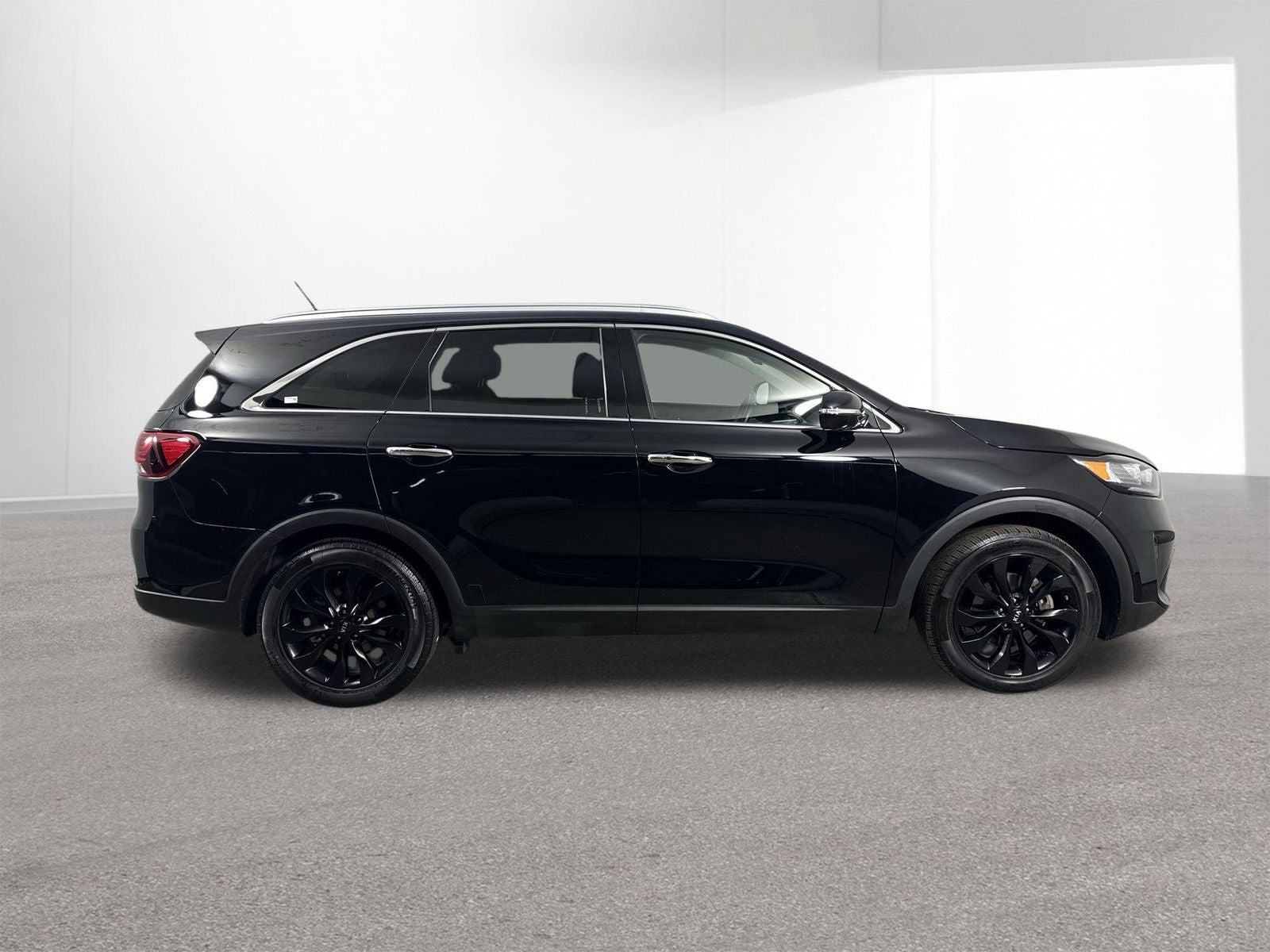 2020 Kia Sorento EX V6
