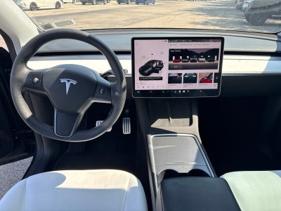 2024 Tesla Model Y Performance