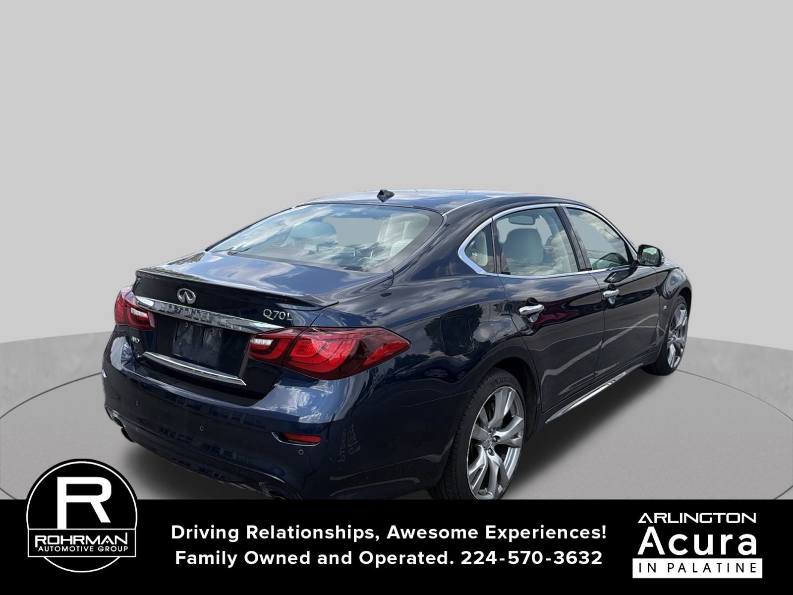 2015 INFINITI Q70L 4dr Sdn V8 AWD