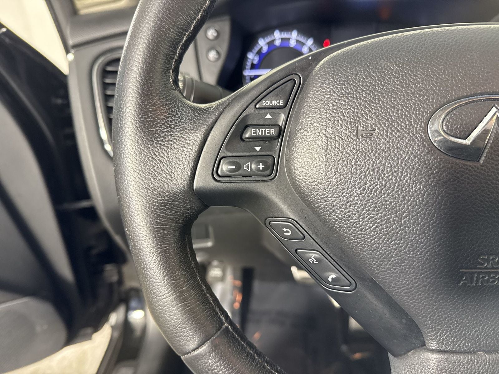 2017 INFINITI QX50 AWD