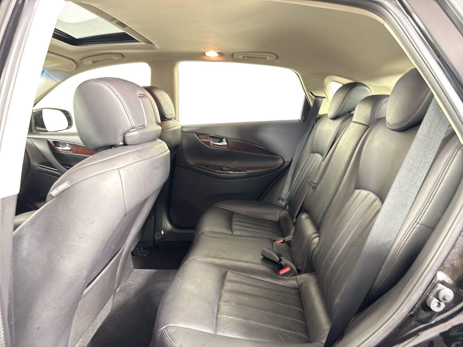 2017 INFINITI QX50 AWD