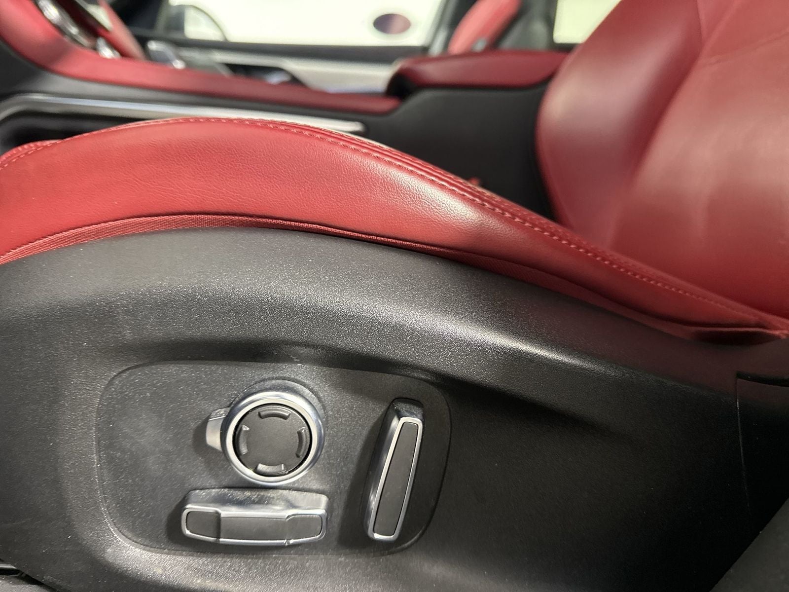 2024 Jaguar F-PACE R-Dynamic S