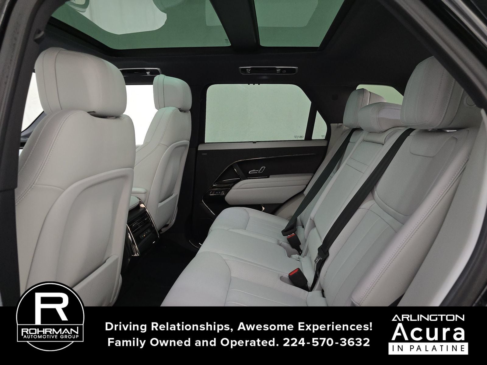2025 Land Rover Range Rover Sport SE