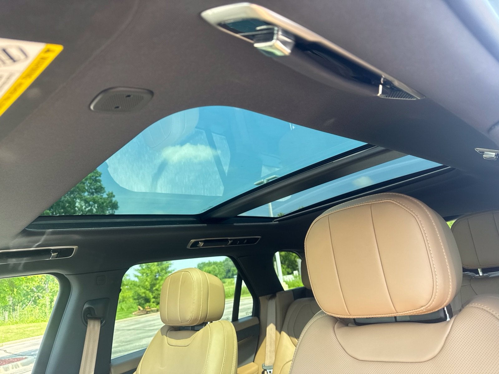 2024 Land Rover Range Rover Sport SE