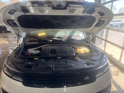 2024 Land Rover Range Rover Sport SE